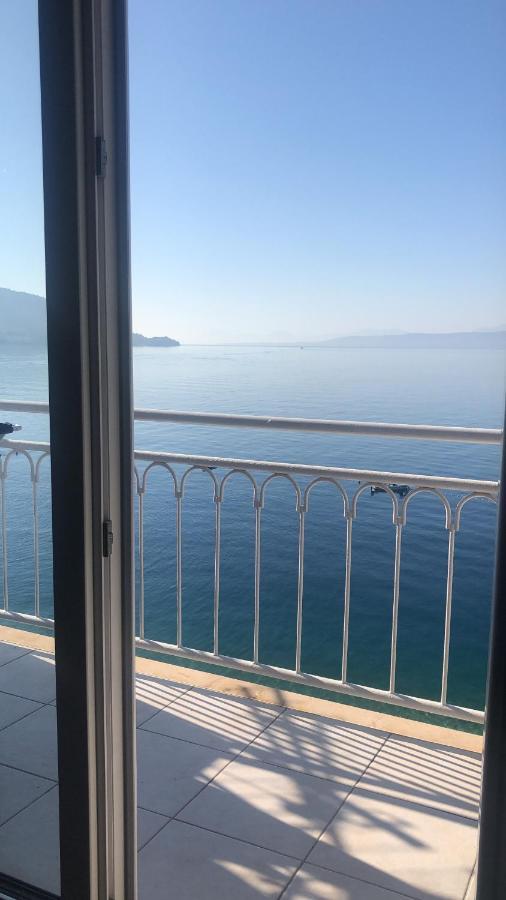 Apartman Gabrijel ポドゥゴラ エクステリア 写真