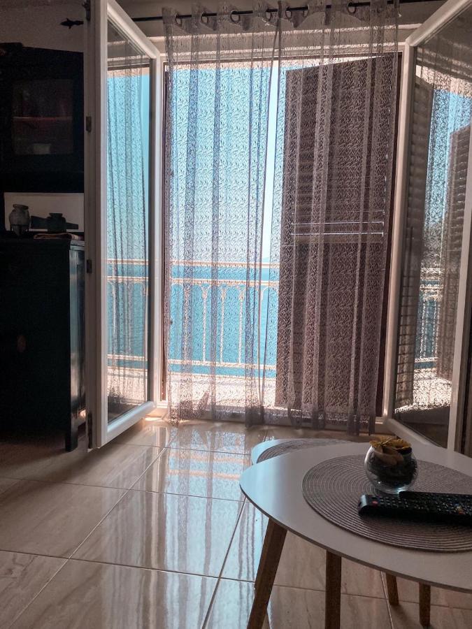 Apartman Gabrijel ポドゥゴラ エクステリア 写真