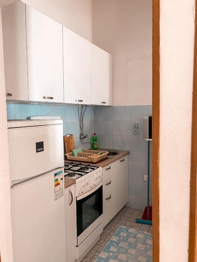 Apartman Gabrijel ポドゥゴラ エクステリア 写真