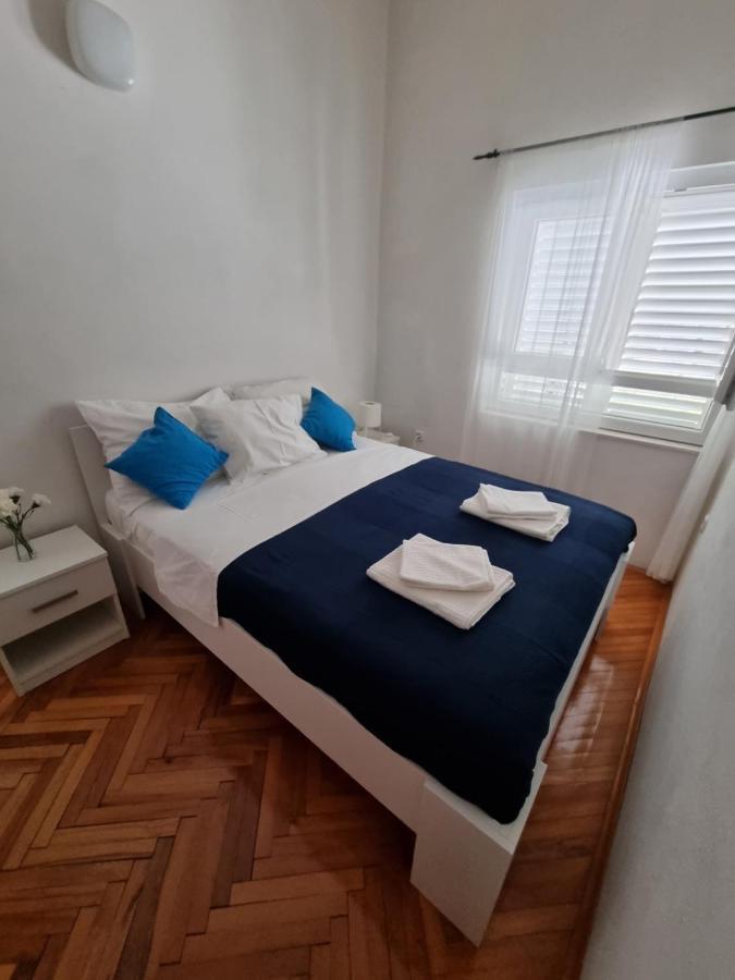 Apartman Gabrijel ポドゥゴラ エクステリア 写真